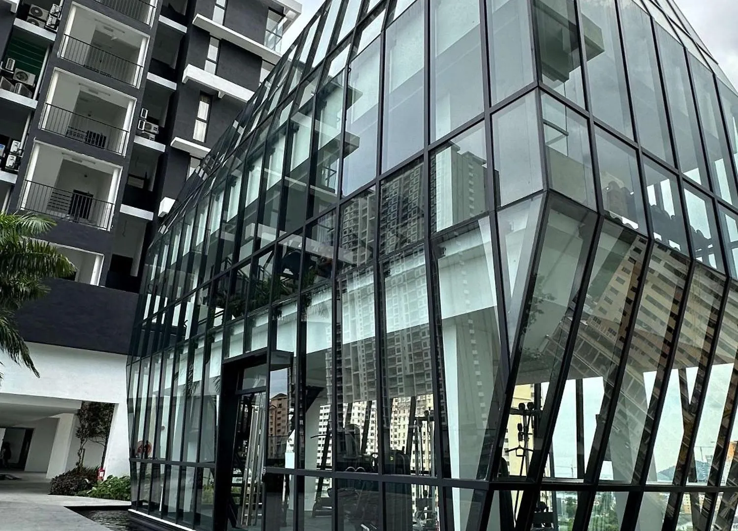 Urban Suites Jelutong By Bnb4U Τζωρτζ Τάουν Διαμέρισμα