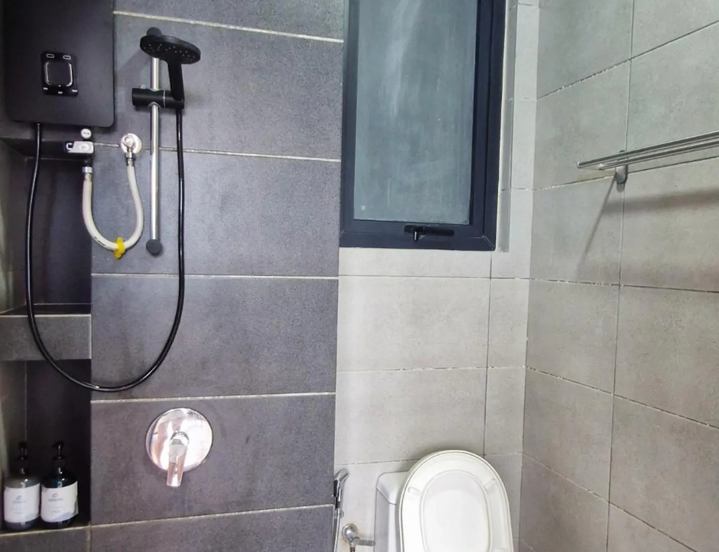 Urban Suites Jelutong By Bnb4U Τζωρτζ Τάουν